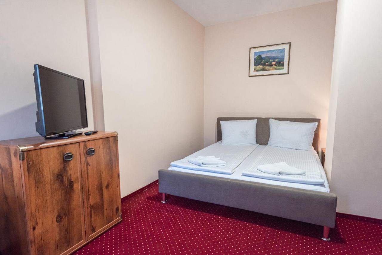 Páva Pension&Spa Odorheiu Secuiesc Bagian luar foto