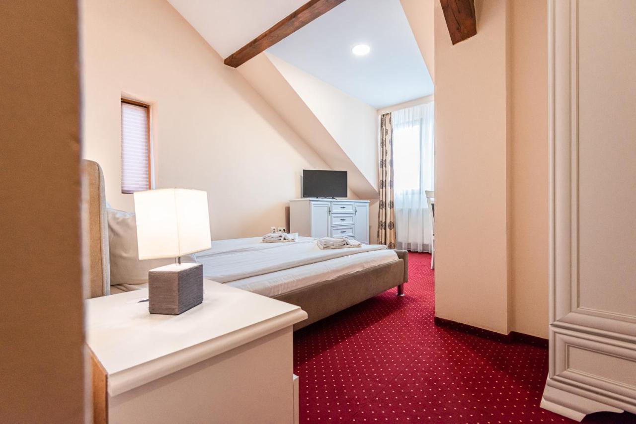 Páva Pension&Spa Odorheiu Secuiesc Bagian luar foto