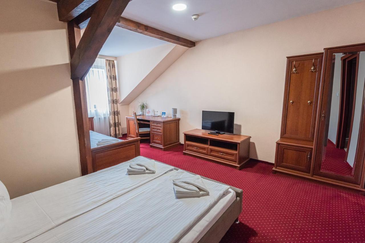 Páva Pension&Spa Odorheiu Secuiesc Bagian luar foto