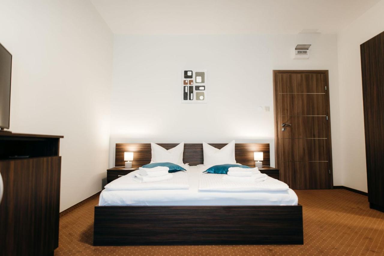 Páva Pension&Spa Odorheiu Secuiesc Bagian luar foto